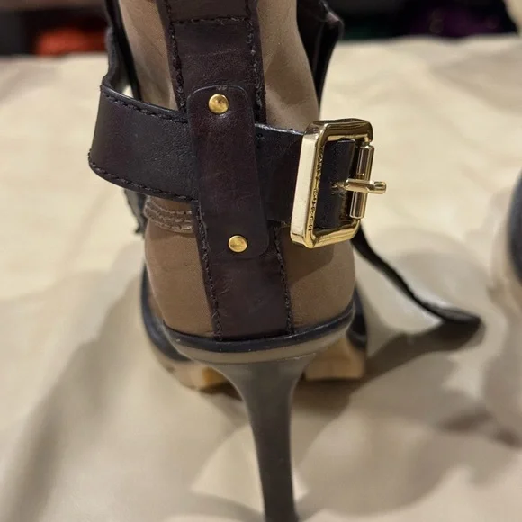 Tory Burch high heel buckled ankle boots - Picture 9 of 16